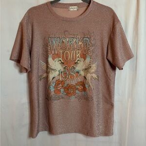 ✨Pink glitter graphic tee with World Tour 1987 design✨